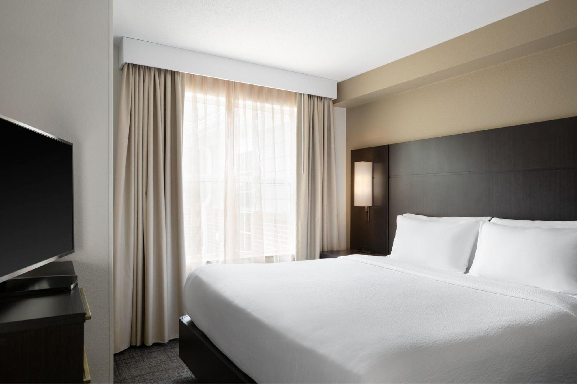 Residence Inn By Marriott Madison West/Middleton Exteriör bild