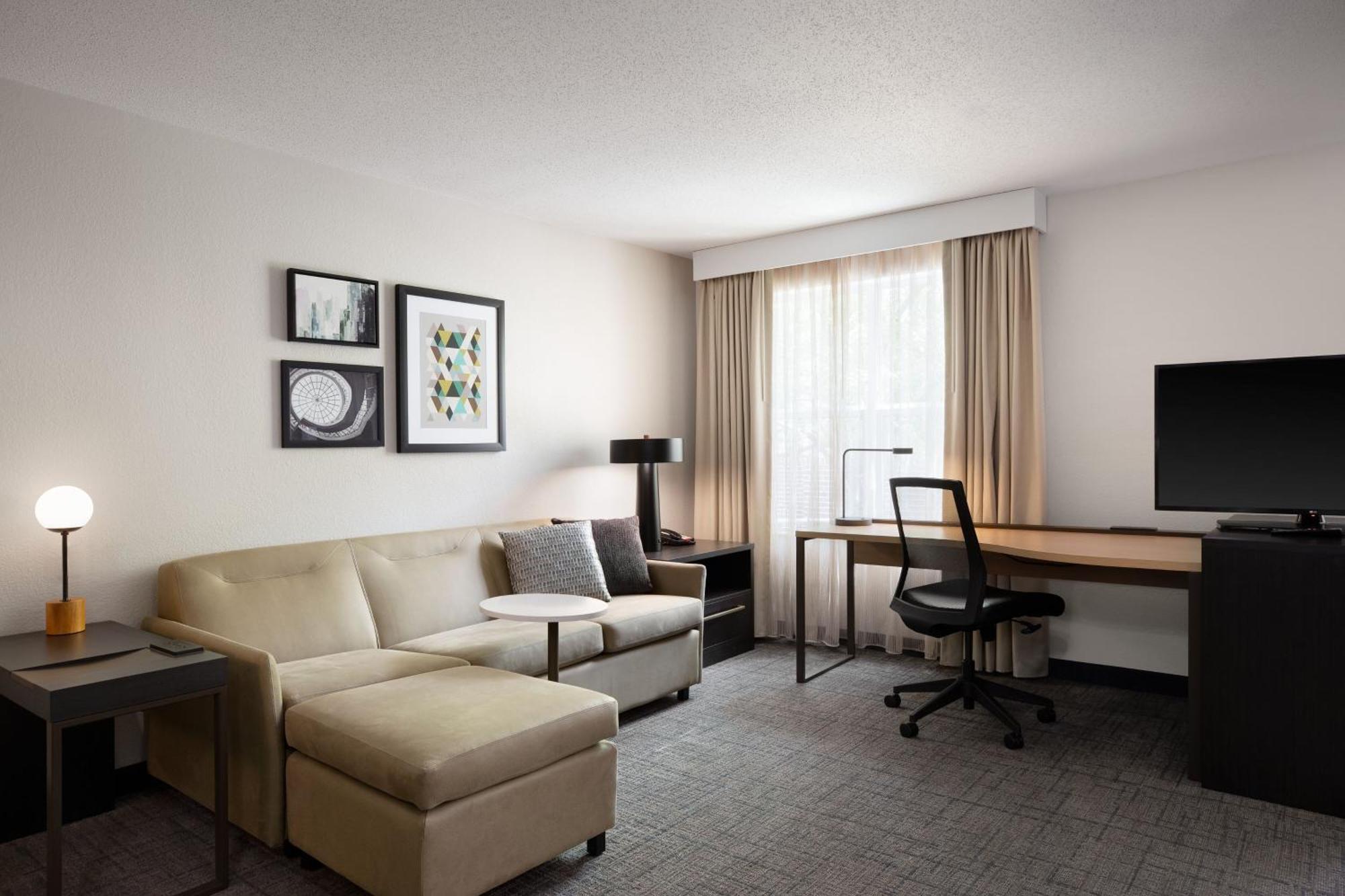 Residence Inn By Marriott Madison West/Middleton Exteriör bild